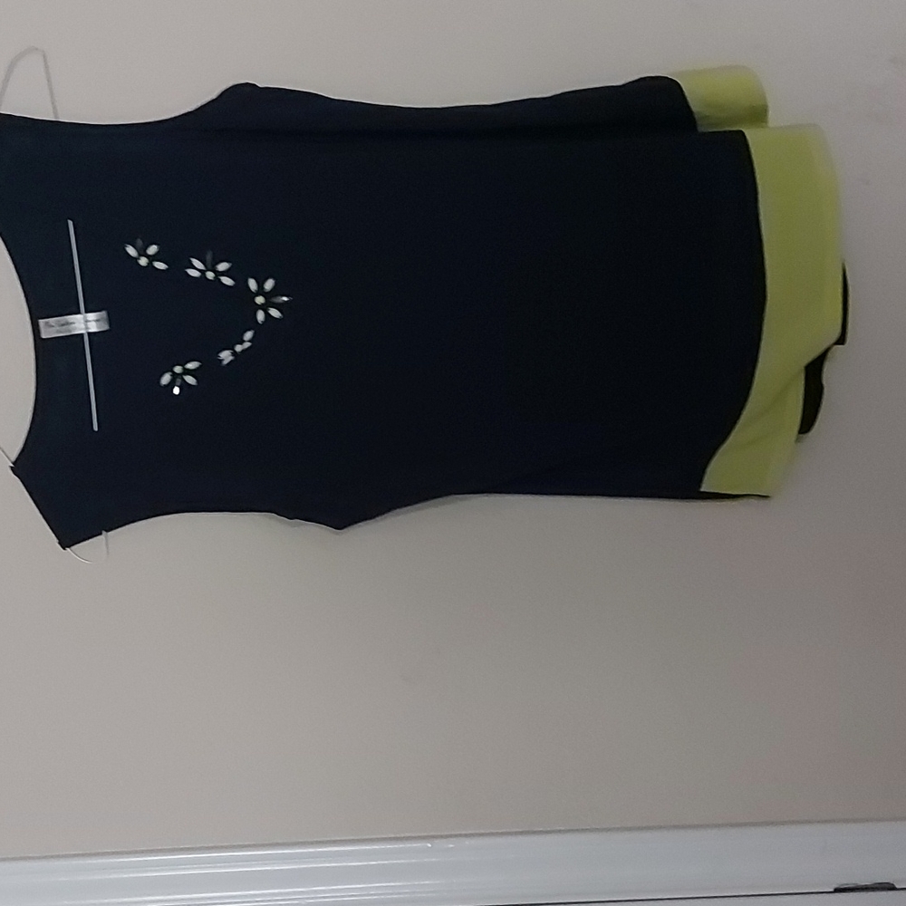 Women's top size M. Color Blue